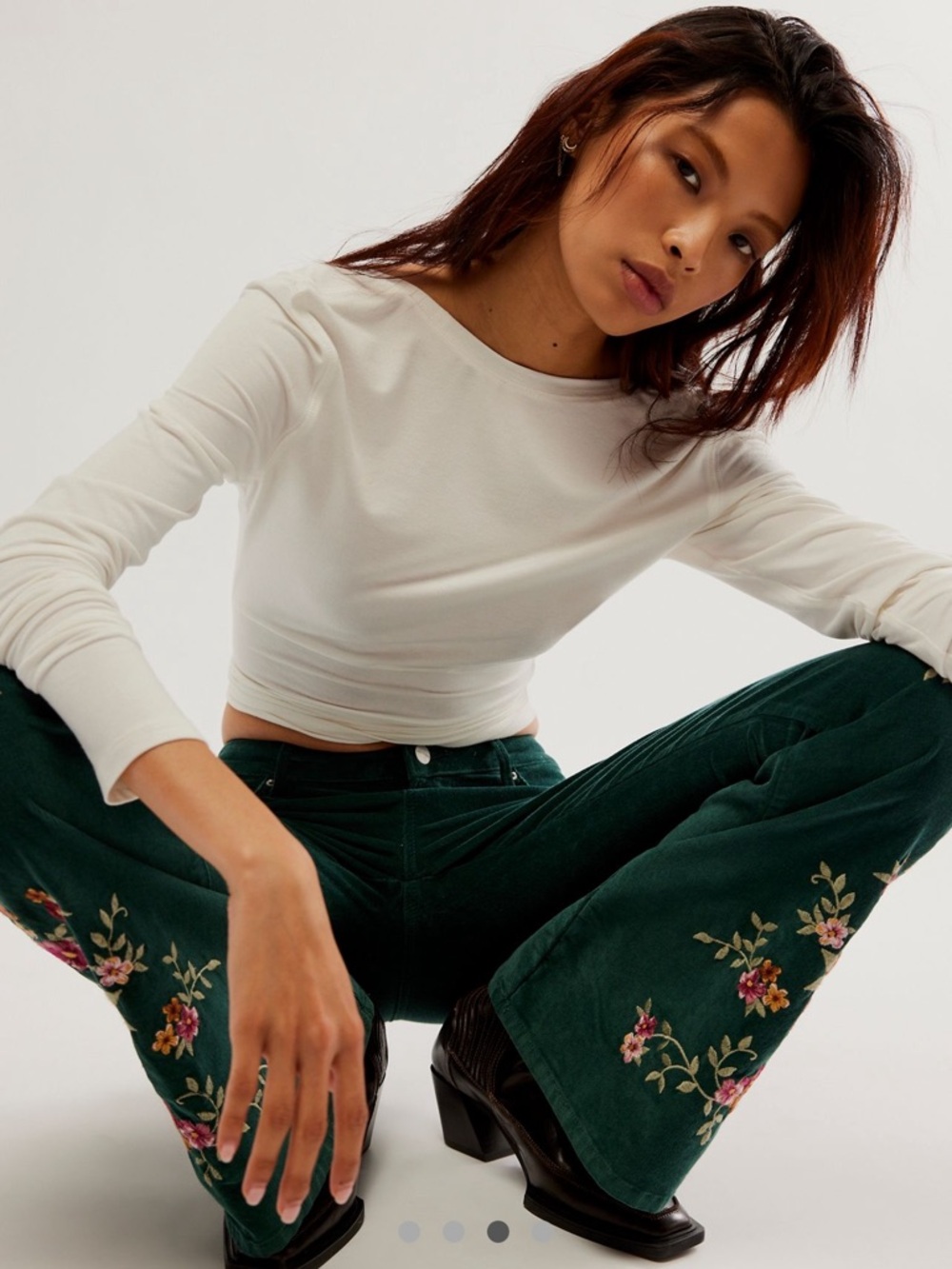 NWT  Driftwood Farrah Embroidered Corduroy Flare Jeans 25 and 29 Forest Green - Picture 3 of 13